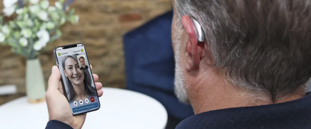 Phonak İşitme Cihazınızı Telefonla Eşleştirmenin En Kolay Yolu